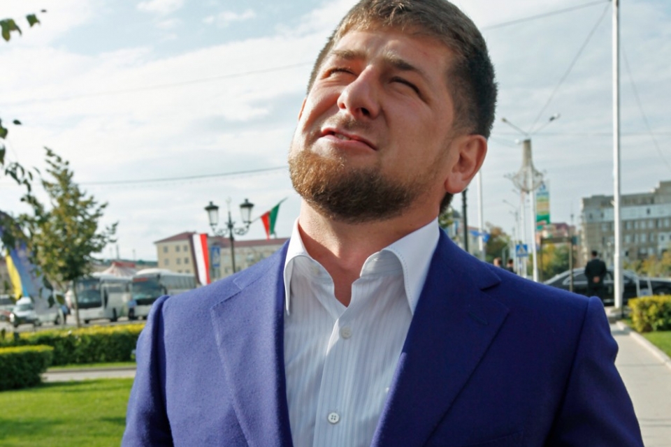 Кадыров пожелал патриарху Кириллу принять ислам