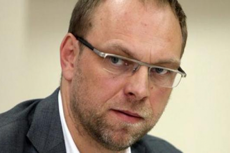 Сергея Власенко лишили мандата
