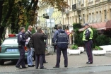 В центре Киева автокофейня задавила милиционера
