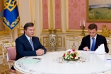 Янукович заработал более 20 миллионов, Левочкин - 12