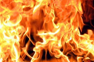 Пожарные спасли двоих людей из горящей гостиницы в Днепродзержинске