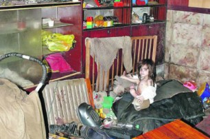 Во львовских трущобах нашли детей-маугли