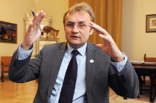 На мэра Львова Андрея Садового совершены два нападения