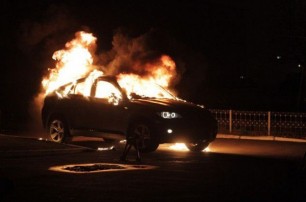 В Ужгороде сожгли машину депутата