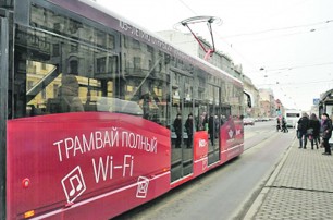 В киевских трамваях можно будет смотреть YouTube-ролики