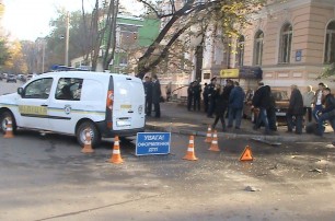 В Харькове патрульное авто врезалось в «Рено»