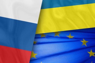Отказ Украины от «ассоциации» спасает ее от дефолта - Bloomberg