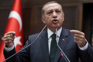 Турецкие министры уходят от премьера и зовут за собой