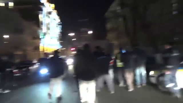 Опубликовано видео, как депутат Ярема бьет милиционера
