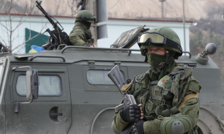 Парубий: российские войска расположены в трех часах езды от Киева