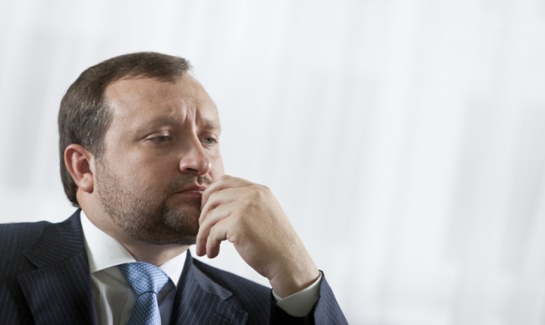 Партия Регионов не выдержала испытания оппозицией - Арбузов