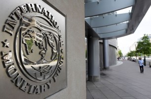 Кредит МВФ не спасет гривну от дальнейшей девальвации — эксперт