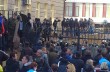 Силовики отошли от здания Донецкой ОГА