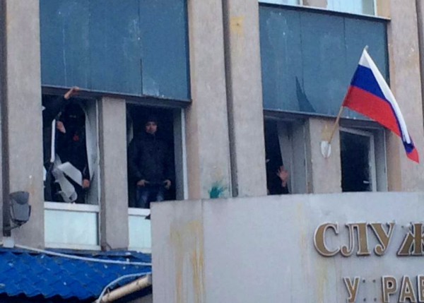 В Луганске освобождены 56 заложников