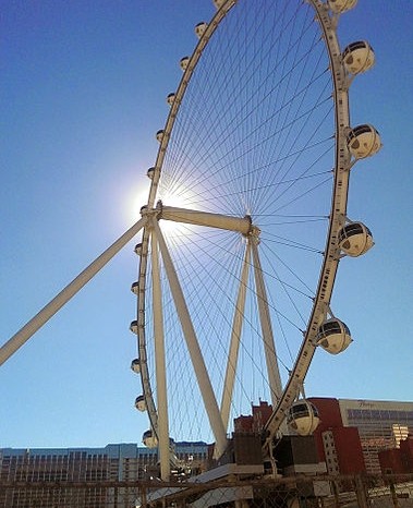 Самое высокое в мире колесо обозрения открылось в Лас-Вегасе