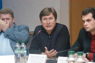 Тема федерализации поставит крест на переговорах с Москвой — эксперт