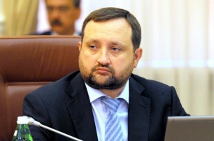 Сергей Арбузов жестко раскритиковал заявления СБУ по поводу трагедии в Одессе