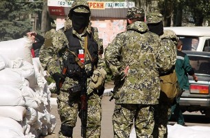 Боевики готовят захваты школ для проведения "референдума" - Донецкая ОГА