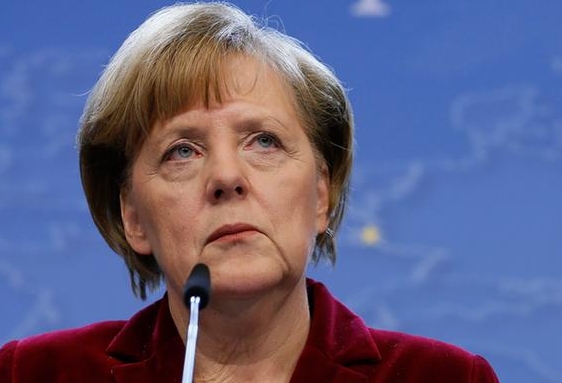 Германия и Франция грозят новыми санкциями России