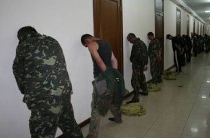 СБУ показала задержанных в Луганской области боевиков