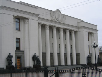 «Свобода» требует от Авакова отчитаться в парламенте