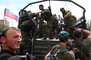Батальон «Восток» окружил ДонОГА и выгнал всех сторонников ДНР
