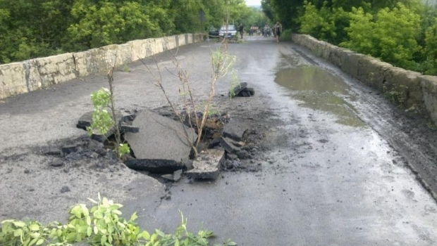 В Донецкой области взорвали еще один мост