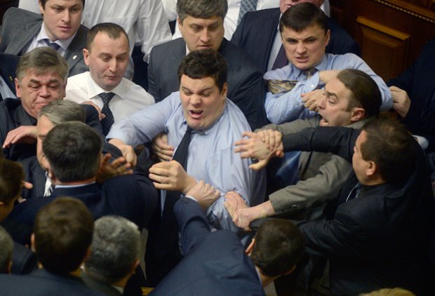 Поддержка радикальных сил станет для Украины губительной - нардеп