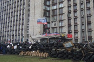 Донецк вновь обстреляли ночью, есть погибшие