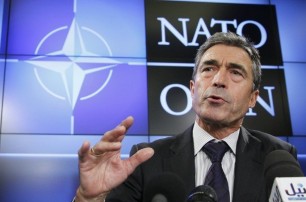 Генсек НАТО Расмуссен прибыл в Киев