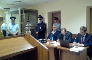 Савченко продлили срок под стражей и отправили на психиатрическую экспертизу