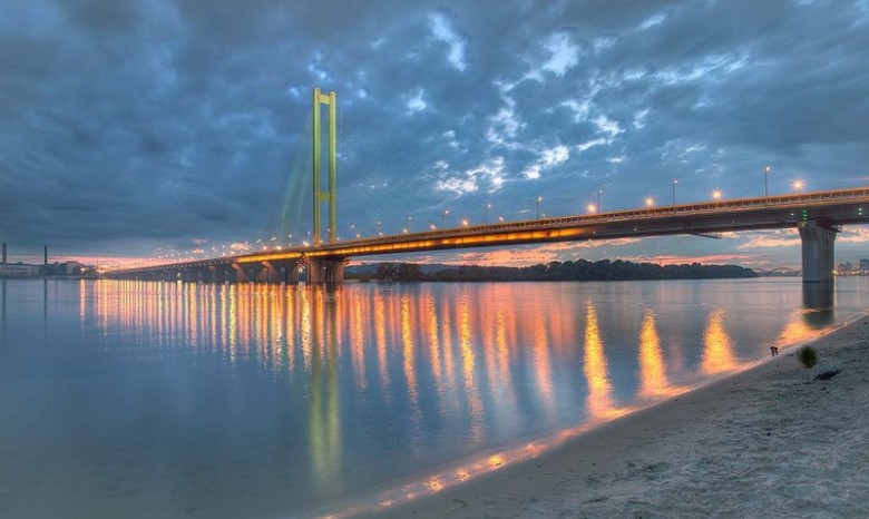 Вечером в Киеве частично перекроют Южный мост