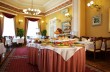 Принятые перед Евро-2012 налоговые льготы для гостиниц отменили раньше срока