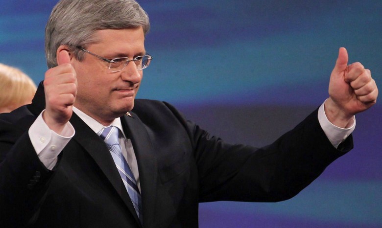 Во время нападения на парламент канадский премьер Харпер отсиделся в подсобке со стремянкой