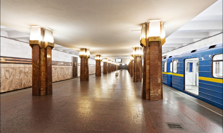 Еще три станции киевского метро останутся без касс