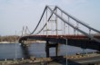 В Киеве подросток прыгнул с моста, повздорив с кем-то по телефону