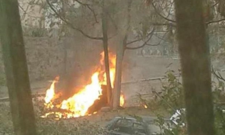 В Днепропетровске взорвался и загорелся автомобиль