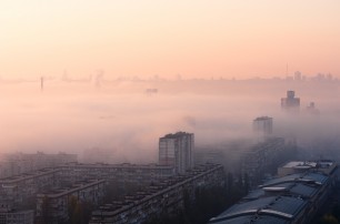 В выходные в Украине будет тепло, но туманно