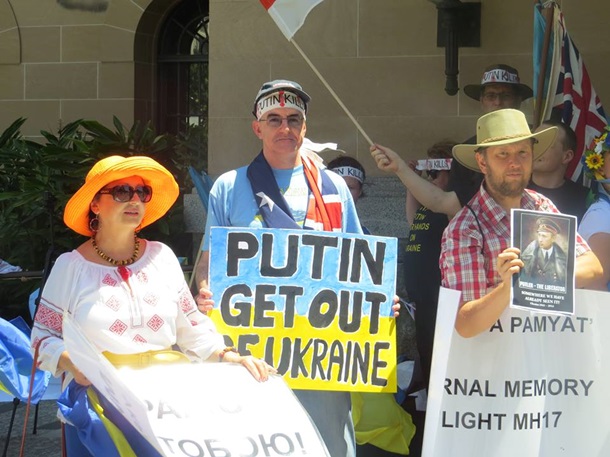 Украинская диаспора Австралии протестует против визита Путина