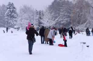 Школьникам планируют продлить зимние каникулы