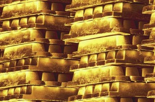 Из-за угрозы дефолта Украина распродает золото