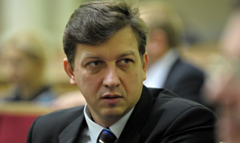 Доний недоумевает, как Яценюк мог быть переизбран премьером