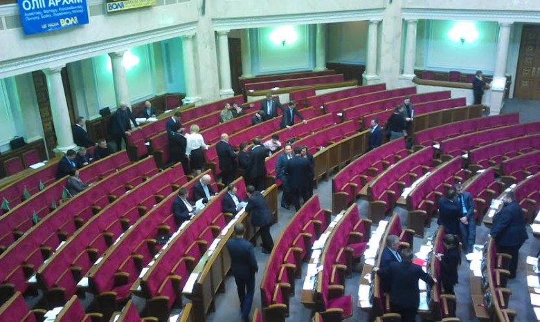 Депутаты намерены рассматривать бюджет в 18:00