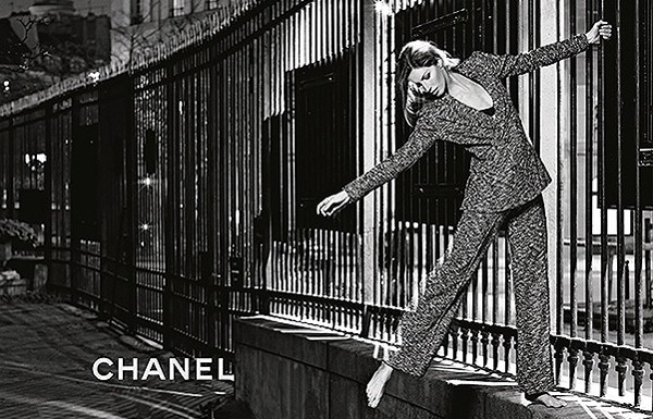 Жизель Бюндхен стала новым лицом Chanel