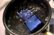 Американец сварил iPhone 6s в кипятке