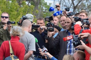 Пропагандист Филлипс похвастался видео своего издевательства над освобожденным инвалидом Жемчуговым