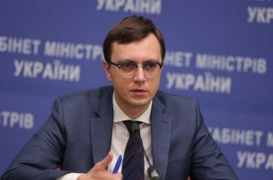 Мининфраструктуры будет возвращать «Укрзализныцю» через суд – Омелян