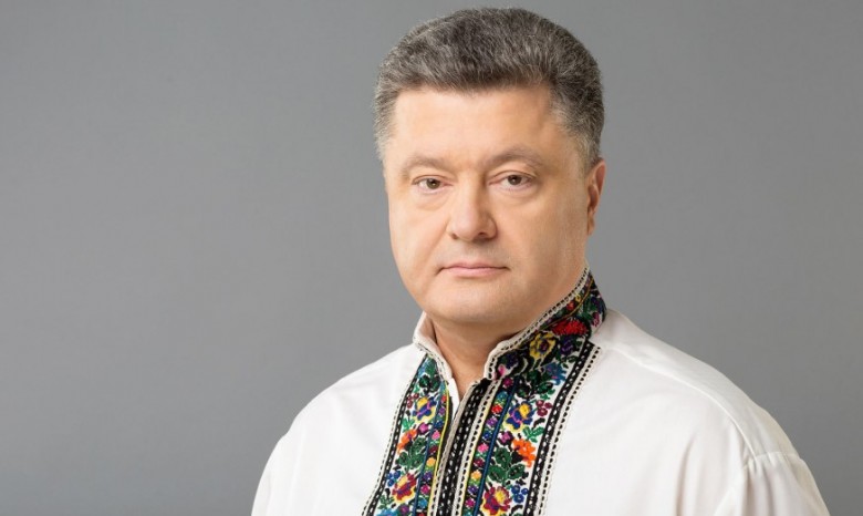 Порошенко анонсировал указ о провозглашении 10-летия украинского языка
