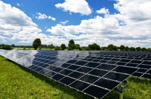 Испания выделит €55 млн на солнечную электростанцию в Украине