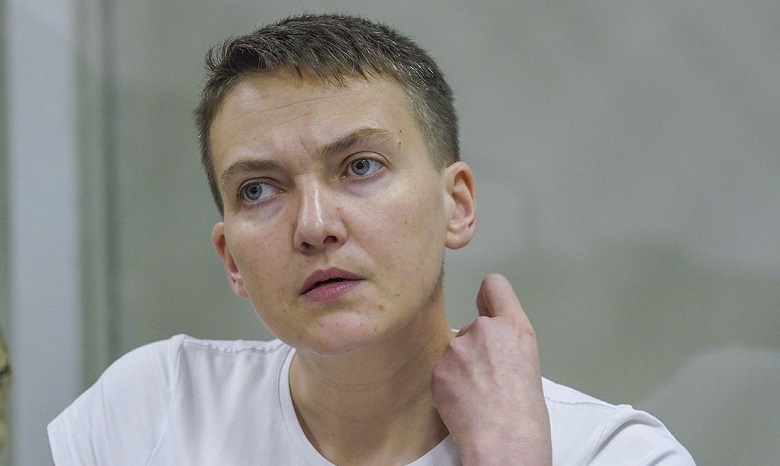 Савченко заявила, что нуждается в двух операциях на колене